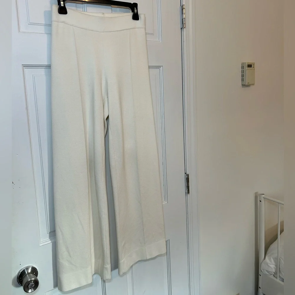 Aritzia Set Society Wait Sweater & Souvenir Pant Set - Picture 4 of 10